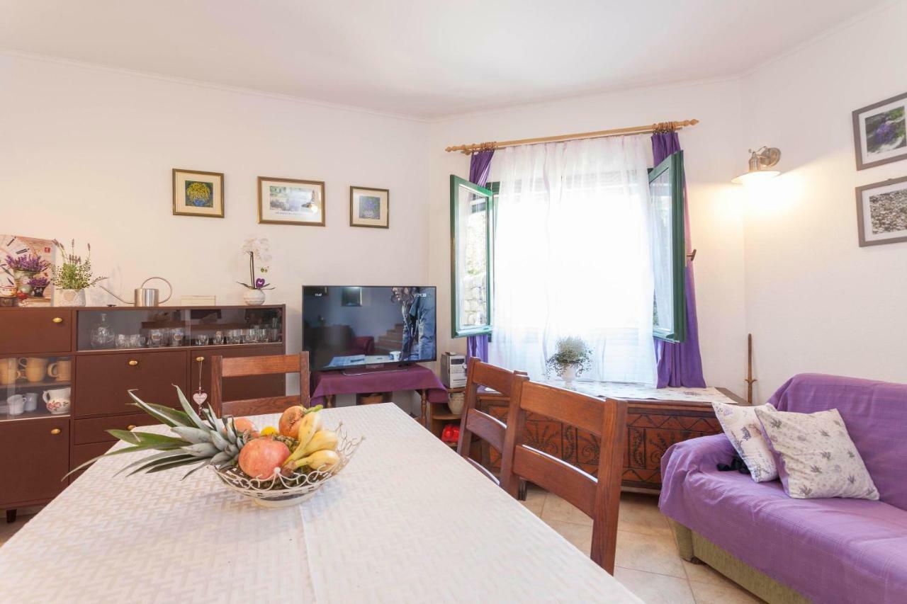 Holiday Home Lavanda Grubisic Tučepi エクステリア 写真