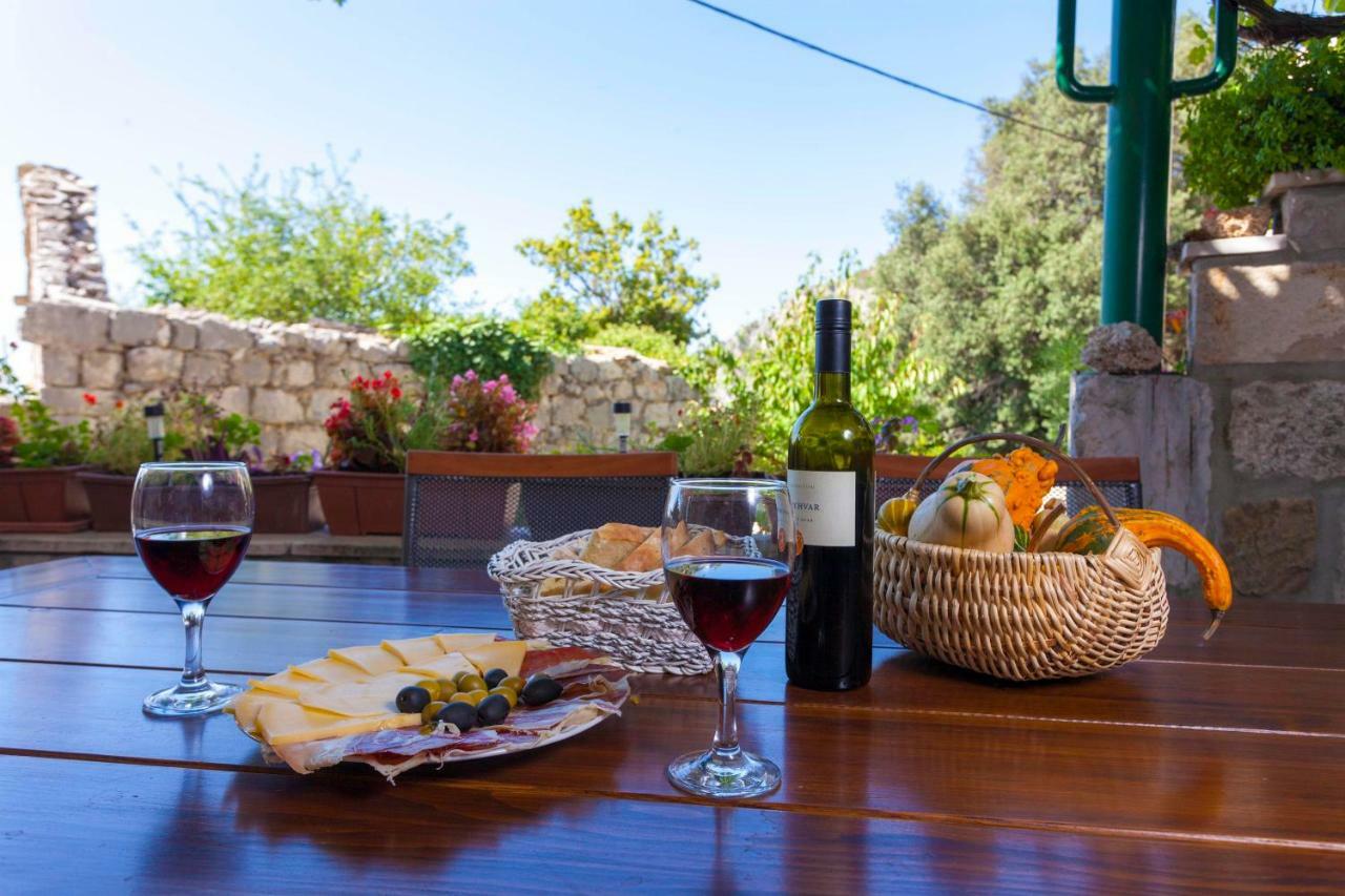 Holiday Home Lavanda Grubisic Tučepi エクステリア 写真