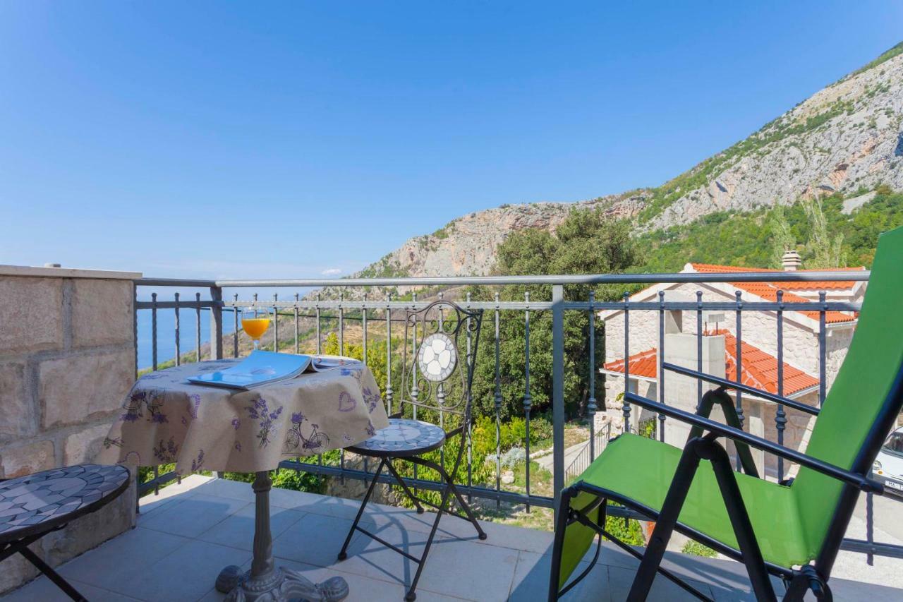 Holiday Home Lavanda Grubisic Tučepi エクステリア 写真