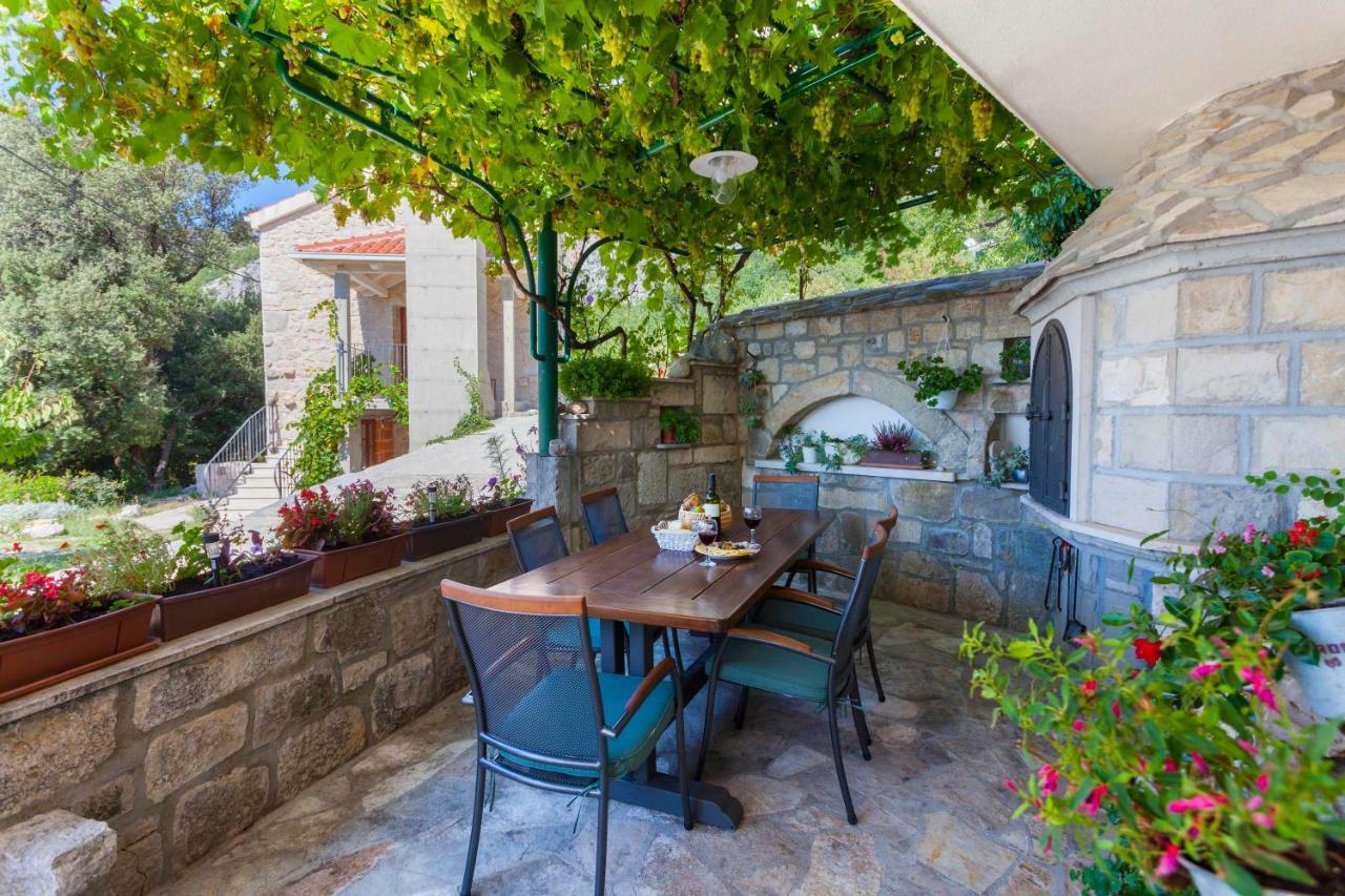 Holiday Home Lavanda Grubisic Tučepi エクステリア 写真